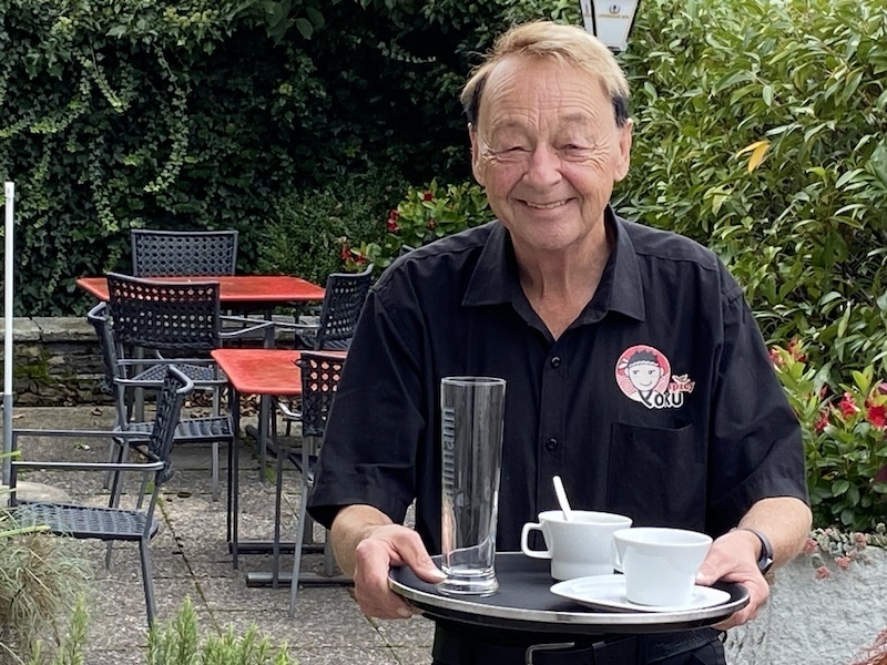 Rolf Gränicher im Garten der Alten Laterne (Foto: ZN)