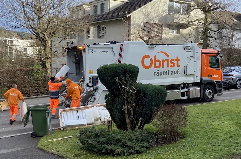 Abfuhr in Obrist-Orange statt wie bisher in Grimm-Grün